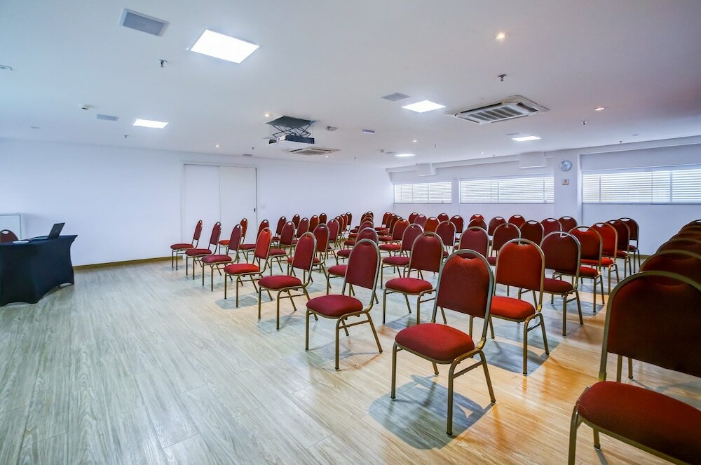 Фото Easy Vitoria by Atlantica