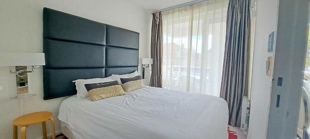 Фото Le Trianon Arcachon