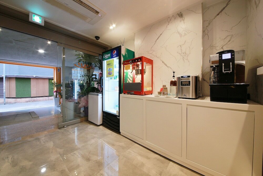 Фото Bucheon Yam Bucheon Station