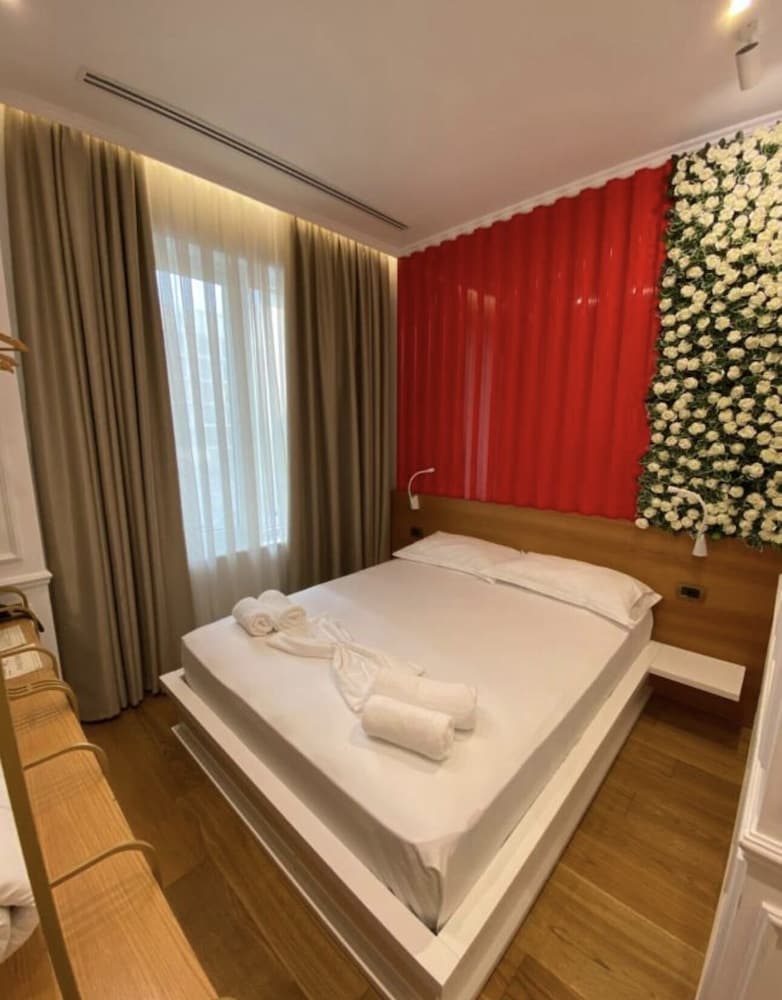 Фото Peaky Hotel