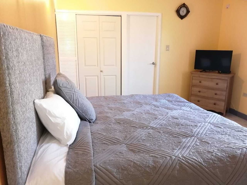 Фото Harbor View near Airport