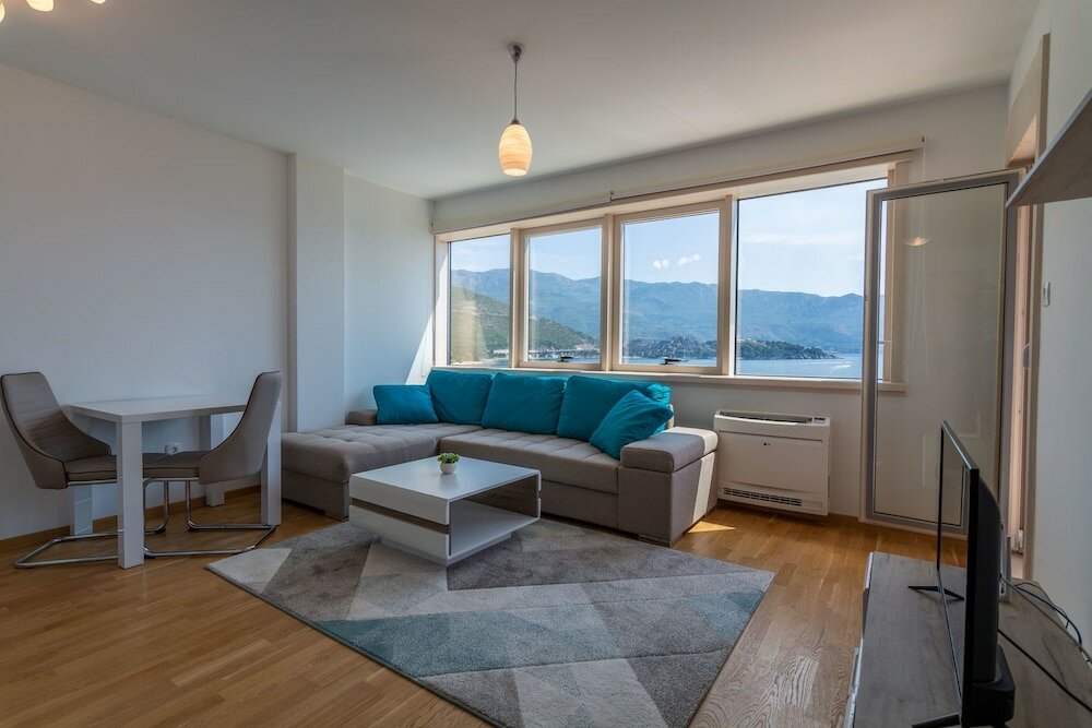 Фото Stay In Budva 1