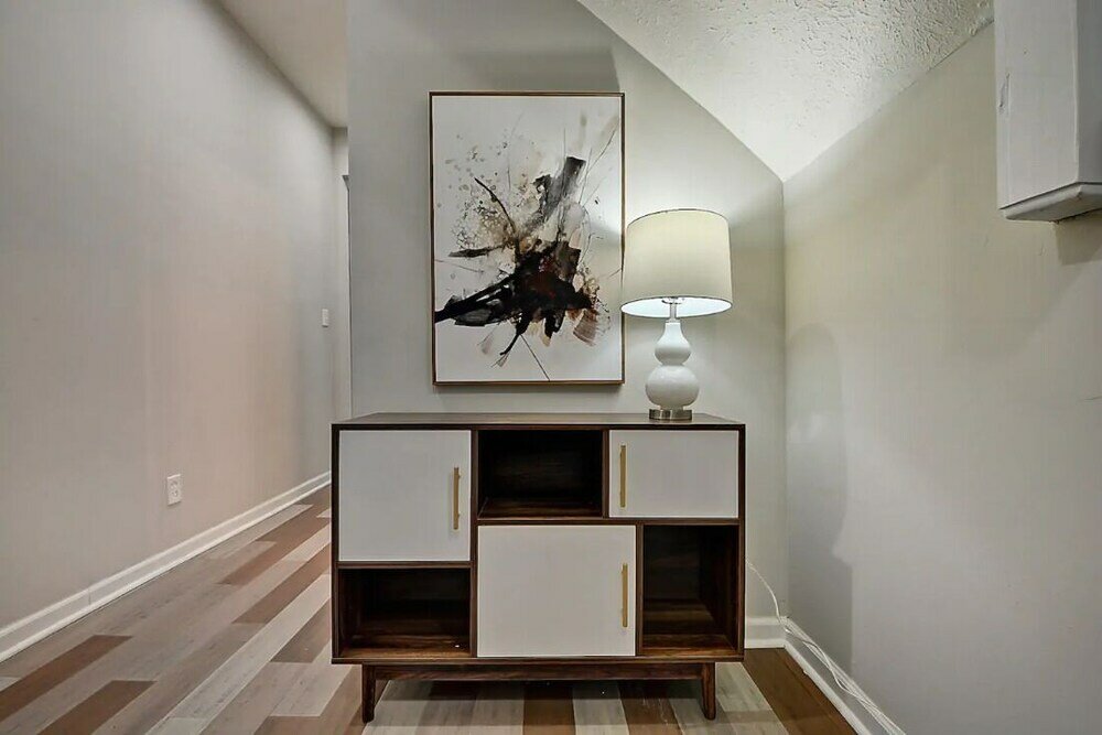 Фото Spacious 6br/3ba House w Parking! Sleeps 20!