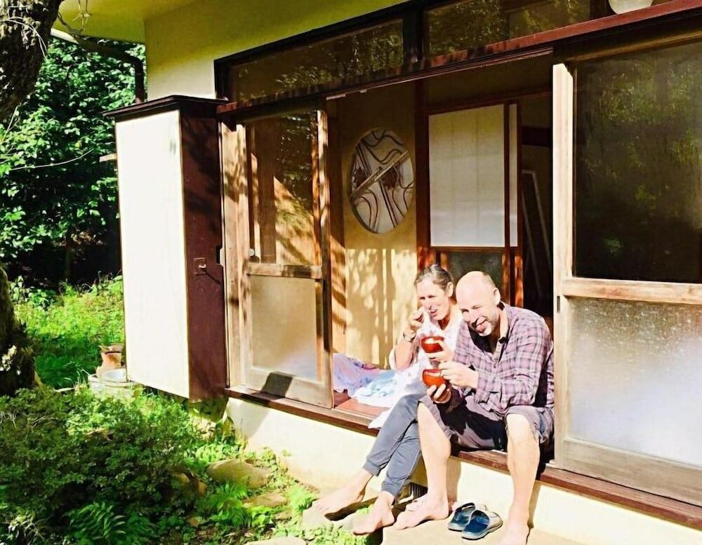 Фото Vanguard Backpackers - Hostel