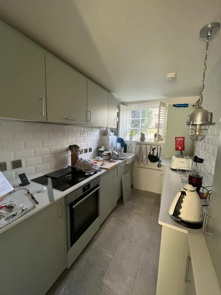 Фото Beautiful 2bd Cul De Sac Flat - Essex Road