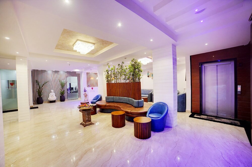 Фото отеля 2