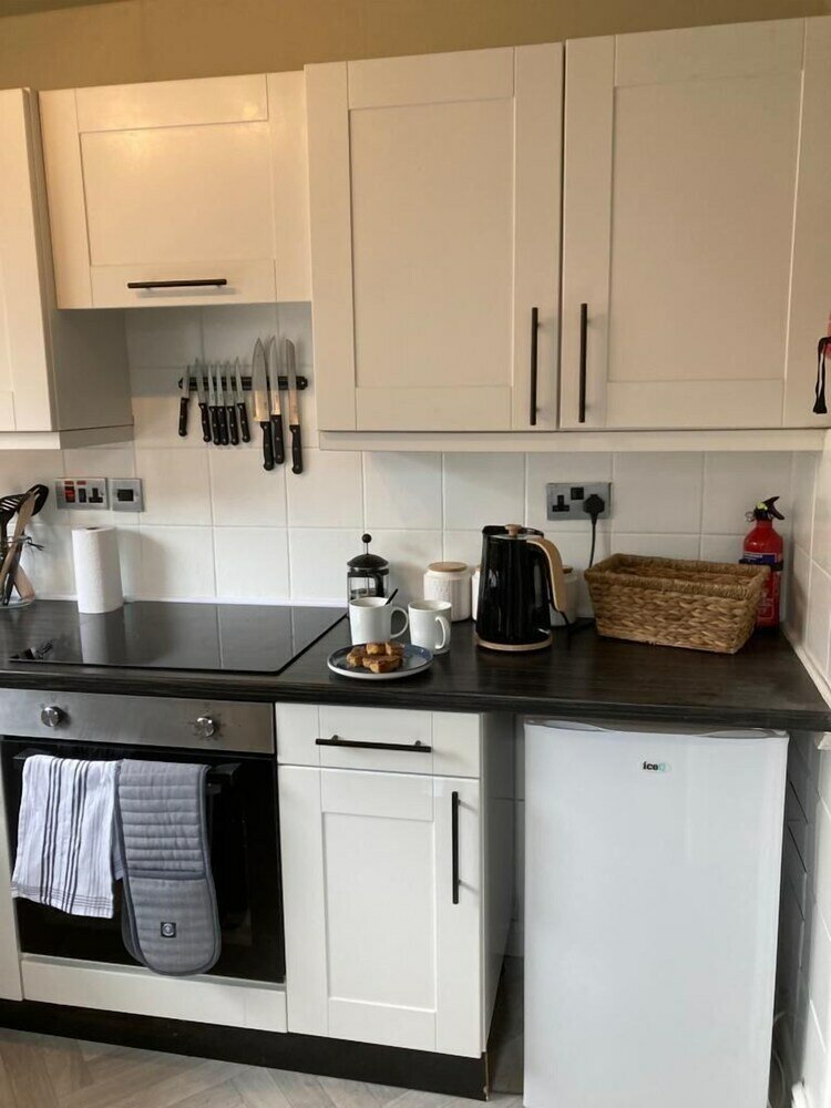 Фото Modern Cosy Home Sleeps 6 With Parking nr Preston