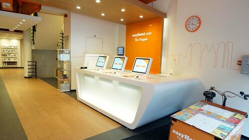 Гостиница EasyHotel The Hague City Centre в Гааге