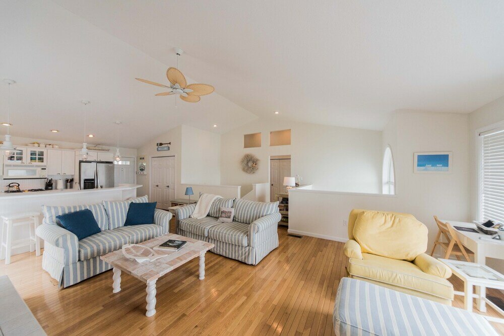 Фото Lake-front Luxury 5bdrm on Kentucky Lake - Jz Vacation Rentals