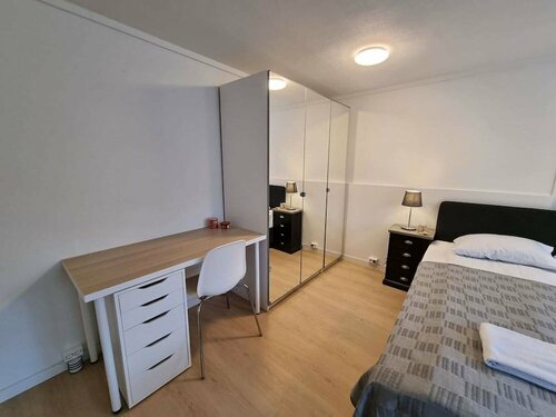 Гостиница Deluxe Room 4 Rent, King-sized Bed, Near Center в Кармёй