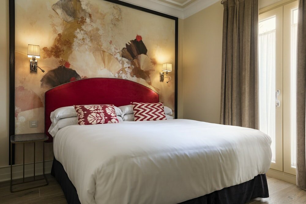 Фото Casa de Triana Luxury Suites by Casa del Poeta