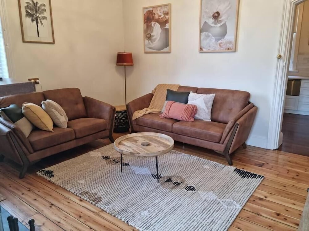 Фото Historic Mintaro Post Office