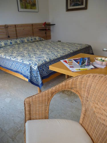 Фото Romulus Rex Bed And Breakfast