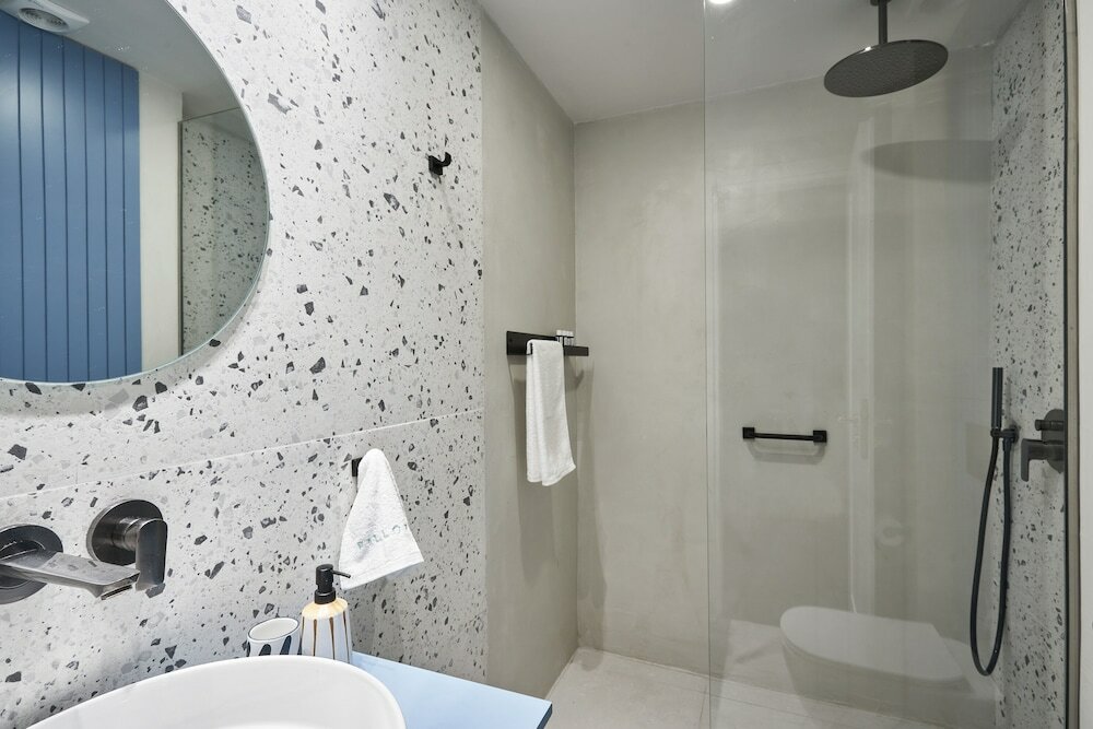 Фото Patriarchou 4bd Art Deco Penthouse