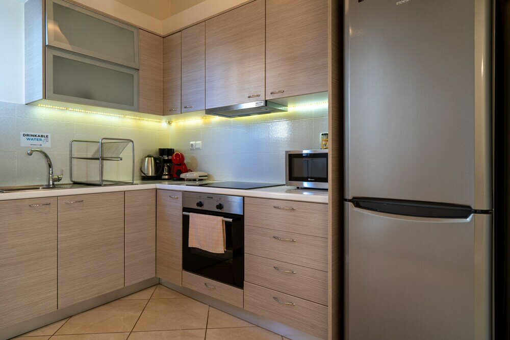 Фото Fotomara sunny and colourful apartment