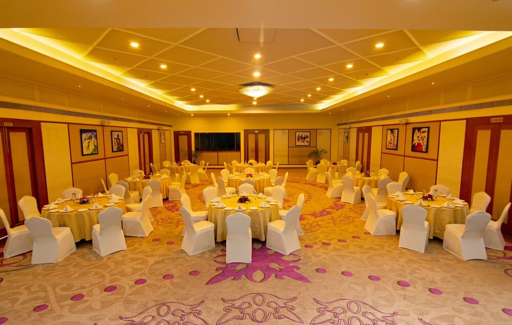 Фото Classic Grande Imphal - A Member of Radisson Individuals