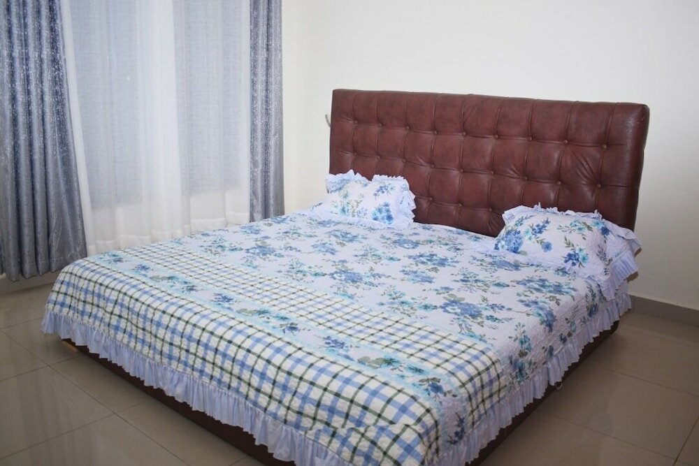 Фото Atlas Hoood 01