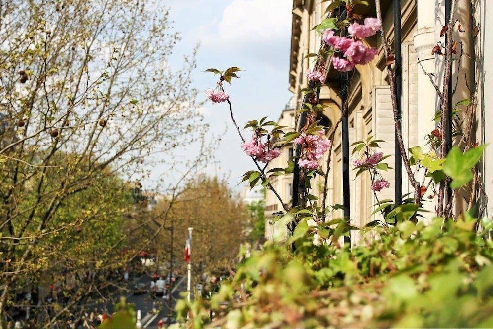 Фото Hotel De Suez