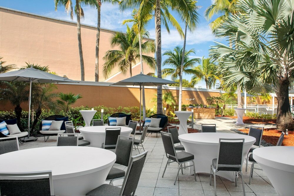 Фото Courtyard by Marriott Aventura Mall
