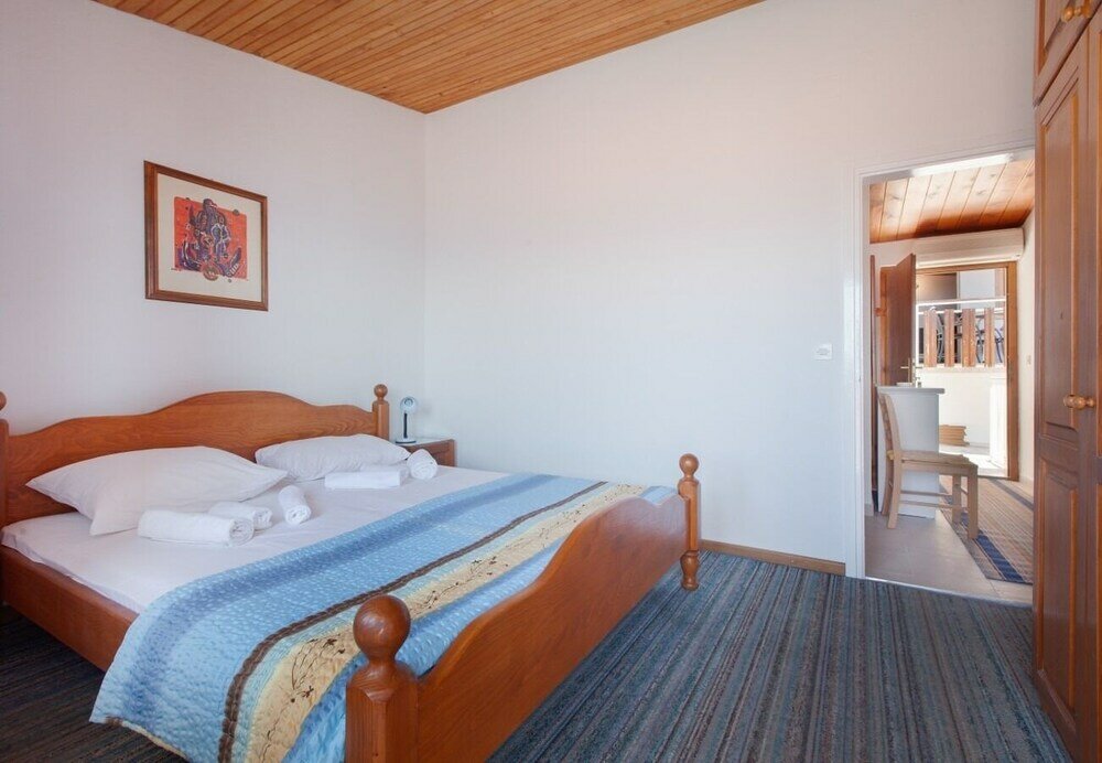 Фото Ante M - 100 m From Beach - A2