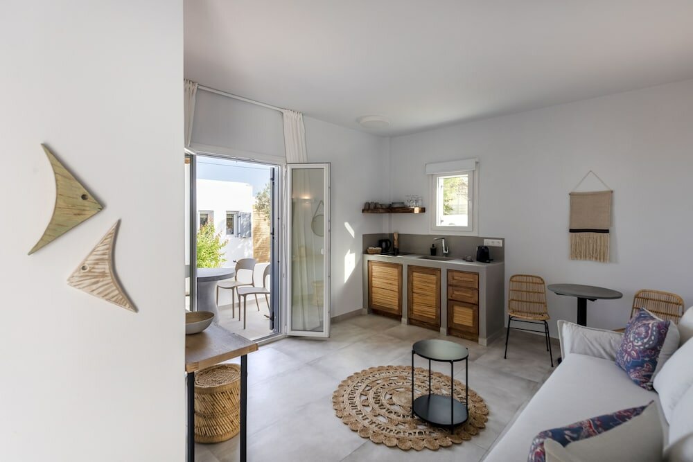 Фото Drios Luxury Studios