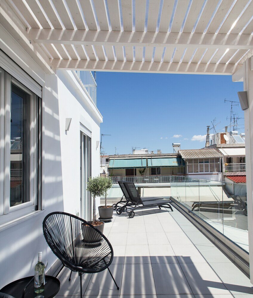 Фото 37.5m² homm Penthouse in Athens with 43m² Terrace