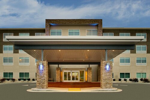 Гостиница Holiday Inn Express & Suites Mt Sterling North, an Ihg Hotel