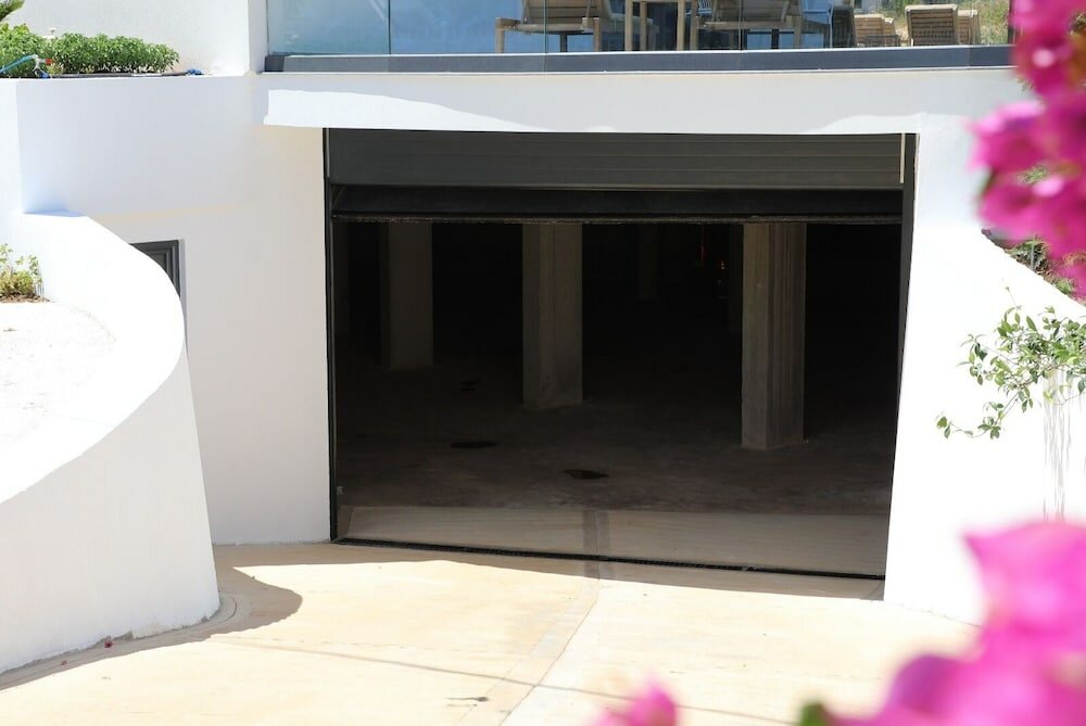 Фото Blue Eye Hotel