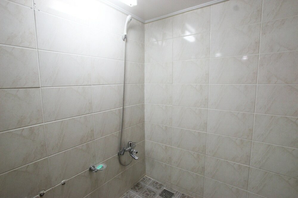 Фото Ulleung Hwangje Hotel