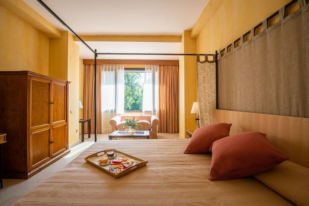 Фото Hotel Intur Alcázar de San Juan