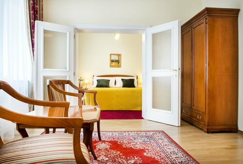 Гостиница Boutique Hotel Seven Days Prague  в Праге