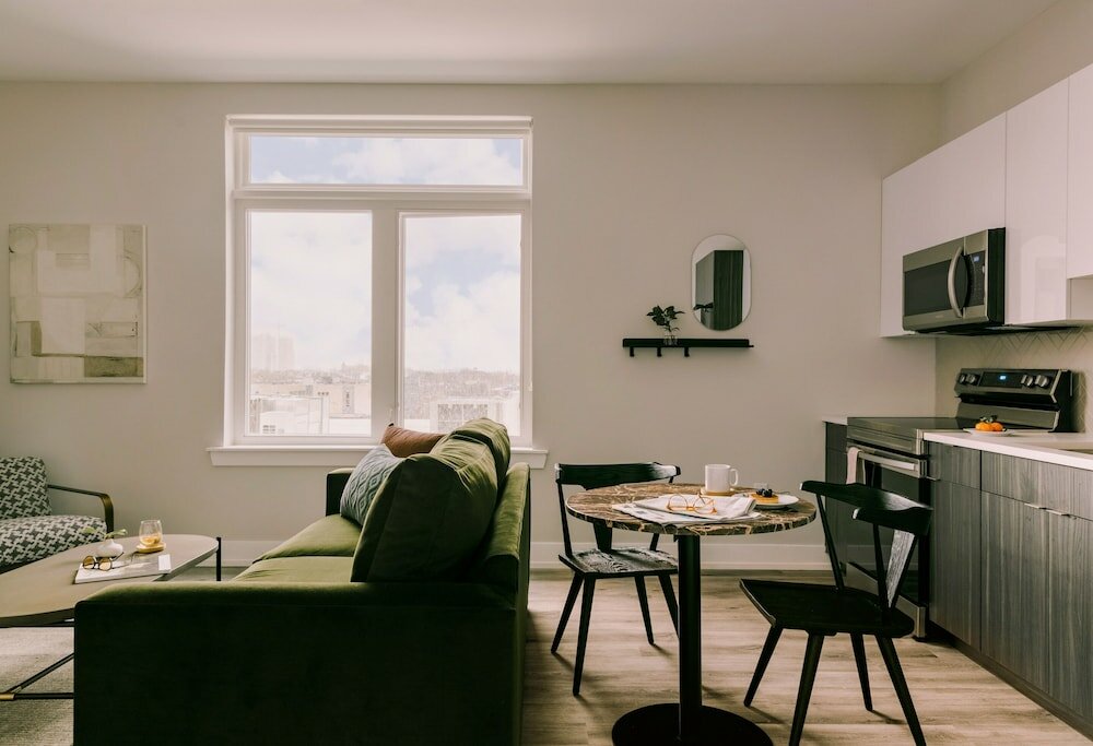 Фото Sonder Ovation