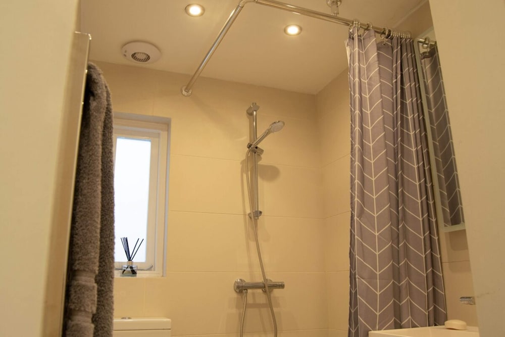 Фото Lovely Apartment in Central London near Victoria