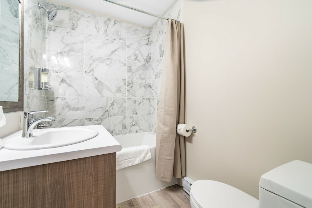 Фото Pathfinder Camp Resorts Agassiz