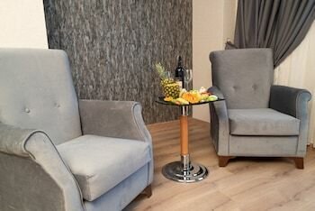 Гостиница The Green Park Hotel Diyarbakir в Енишехире
