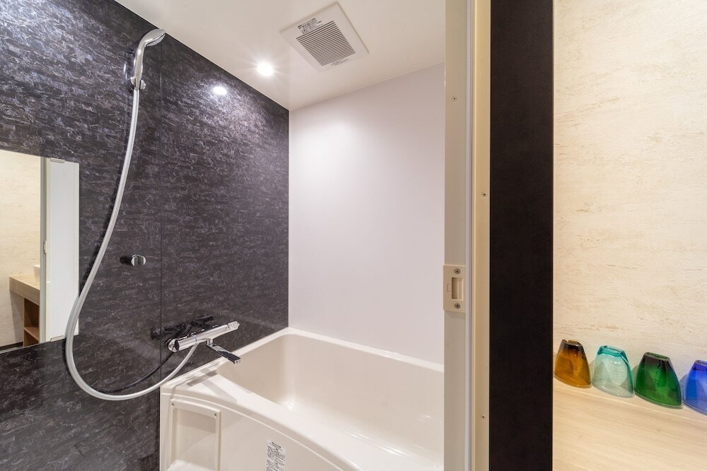 Фото Wellstay Namba