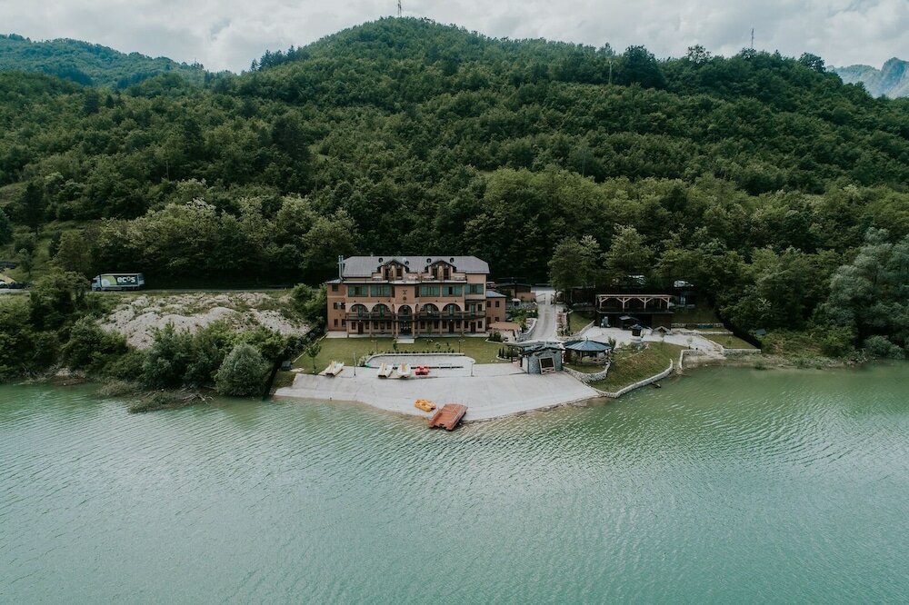 Фото Hotel Noor Konjic