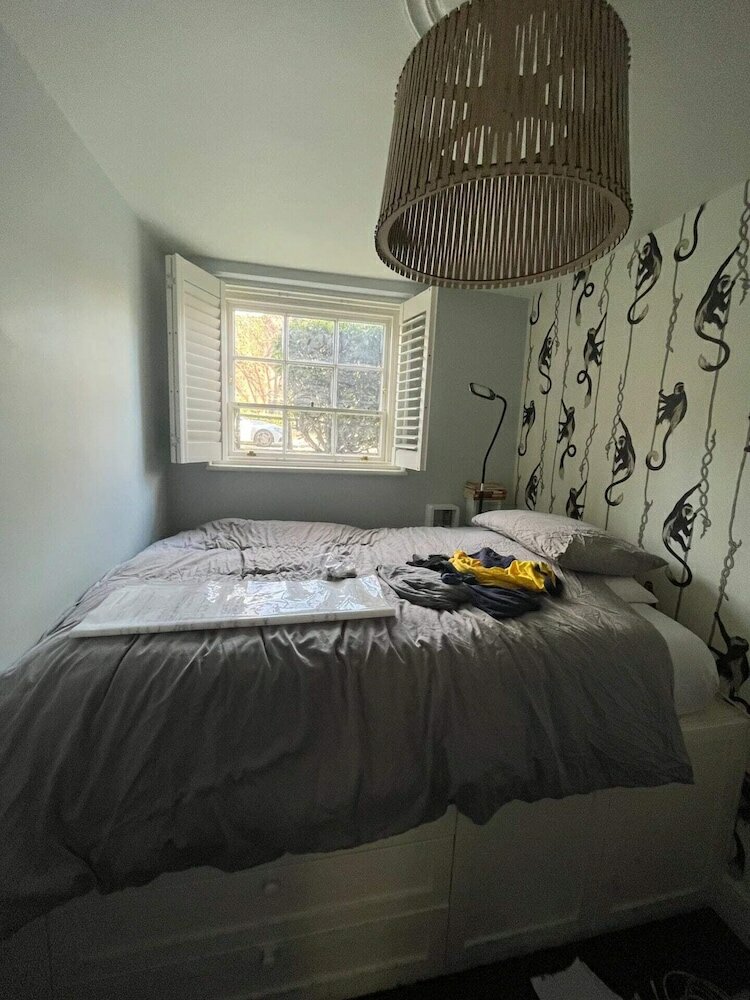 Фото Beautiful 2bd Cul De Sac Flat - Essex Road