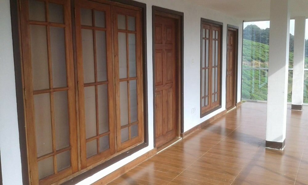 Фото Kirula Green Hotel