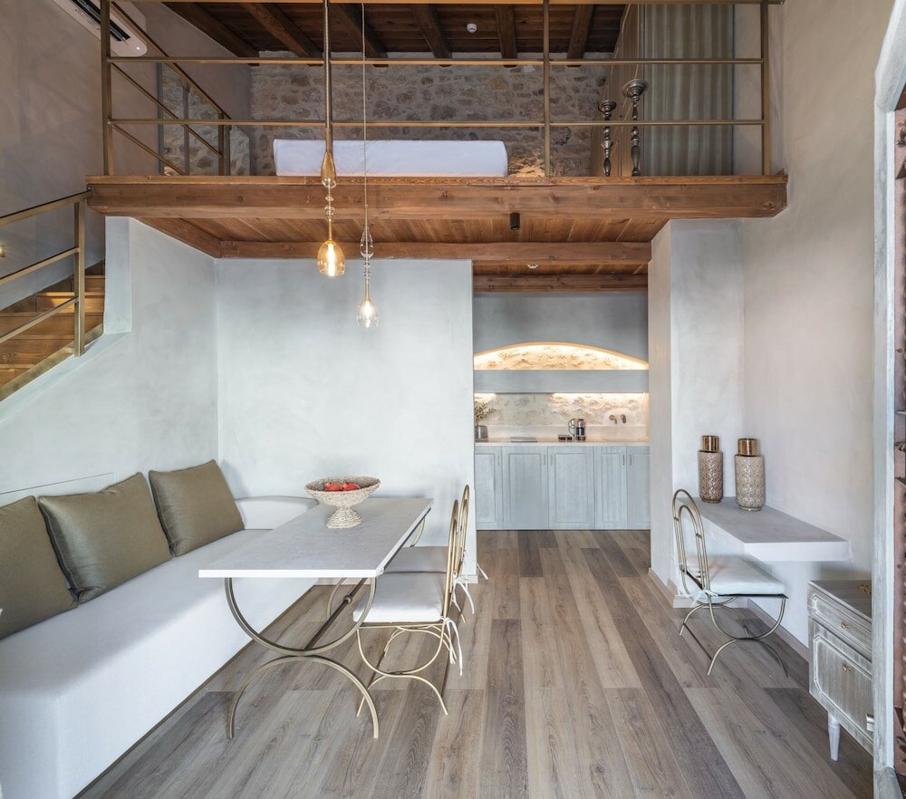 Фото Inotropes Boutique Suites - Adults Only