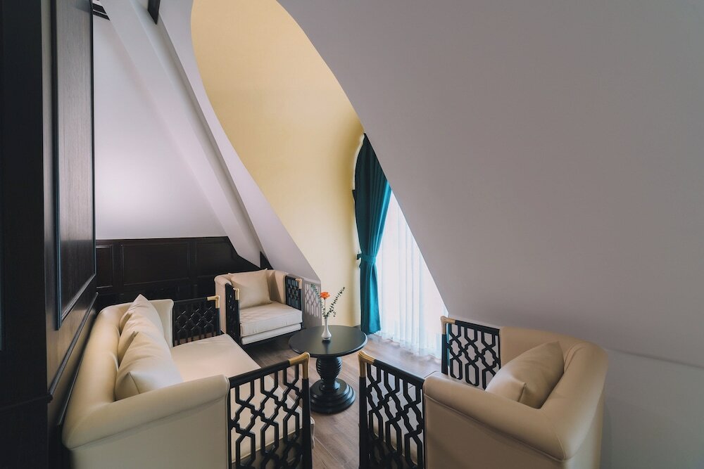 Фото Goldient Boutique Hotel