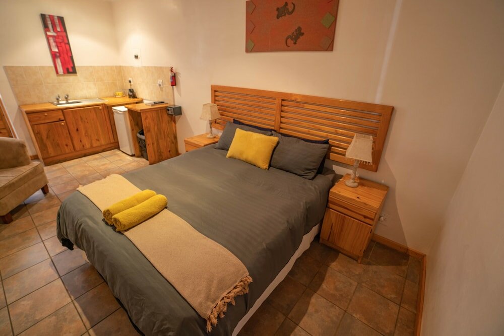 Фото Gusto's Inn