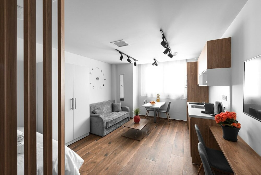 Фото New Yorker Nilie Hospitality Mgmt