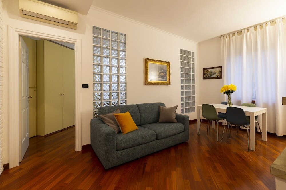 Фото NotaMI - The Wall Top Floor Apartment