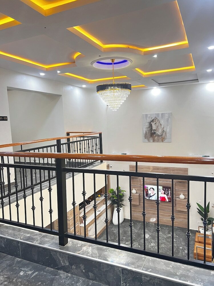 Фото De Rigg Place Victoria Island