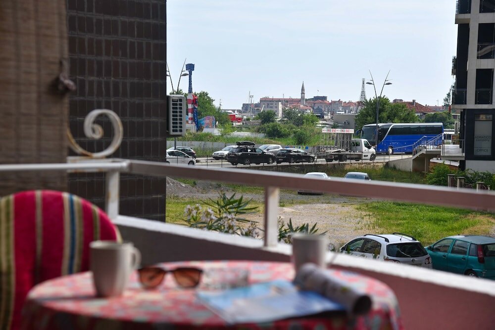 Фото Family Apartment Budva