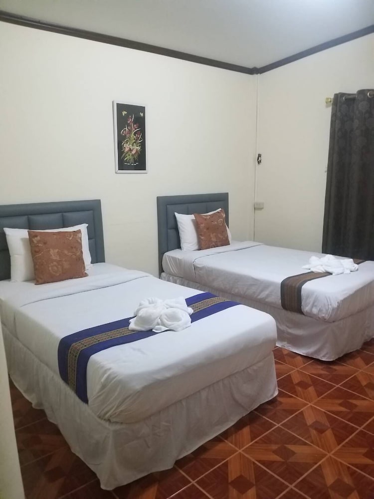 Фото Ban Kiang Fah Resort Chongmek