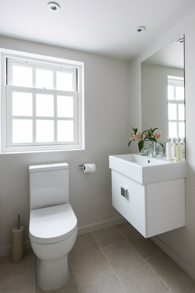 Фото Ultra luxurious London home for 5-7