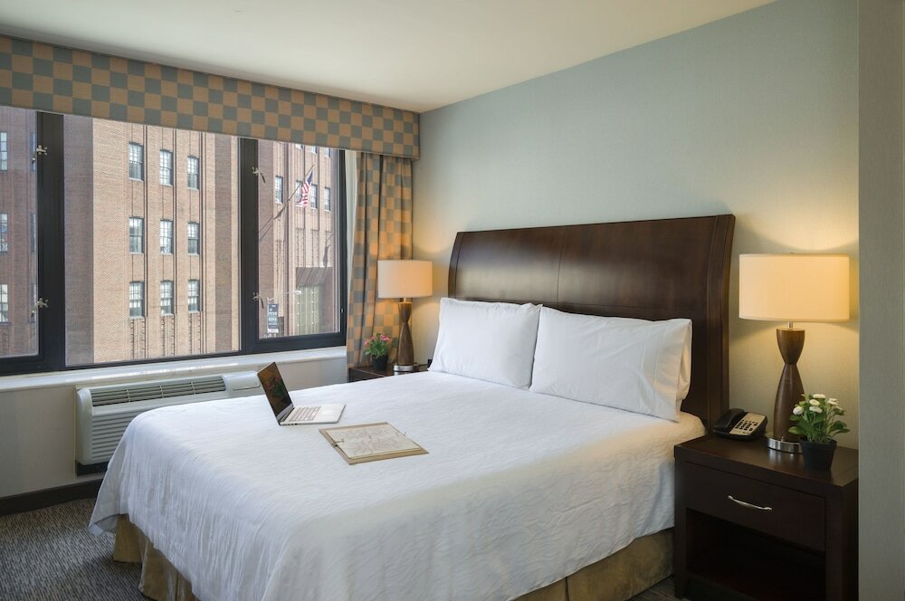 Фото Hilton Garden Inn Tribeca