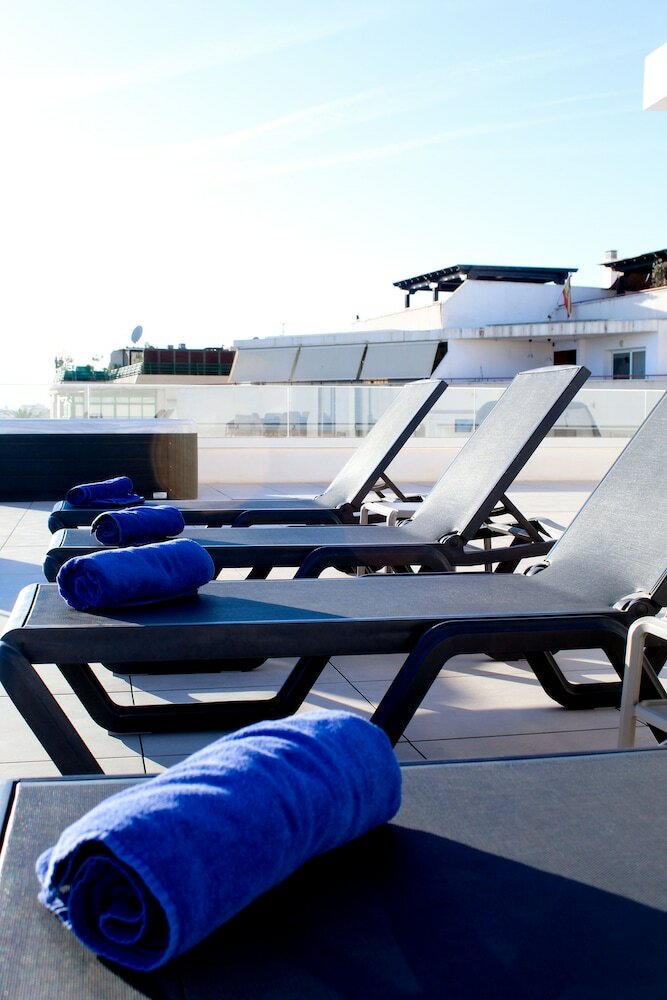 Фото Aqua Apartments Bellamar Marbella